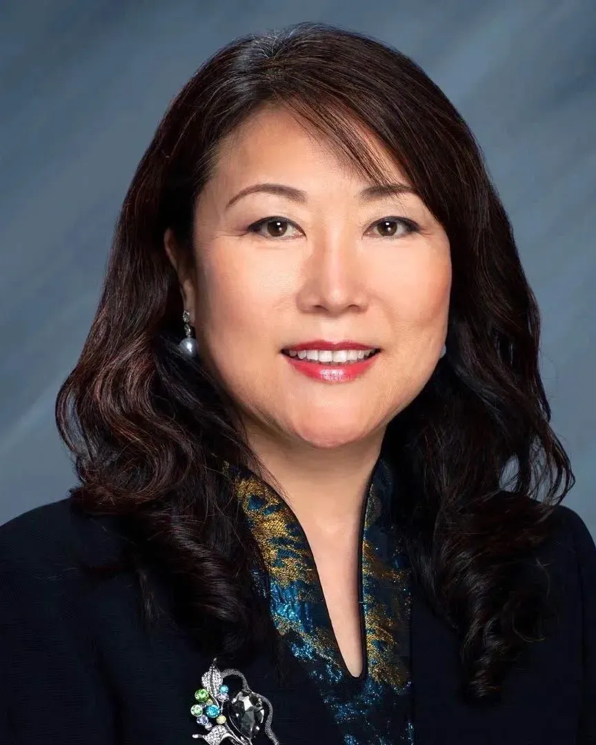 Ruth Piao(朴泰仙)正式肖像